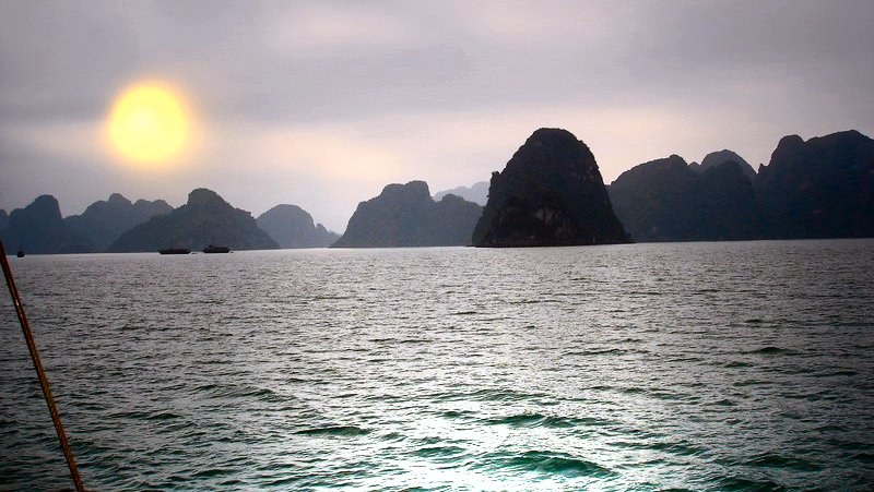 04VN-Baie d'halong (photoshop)