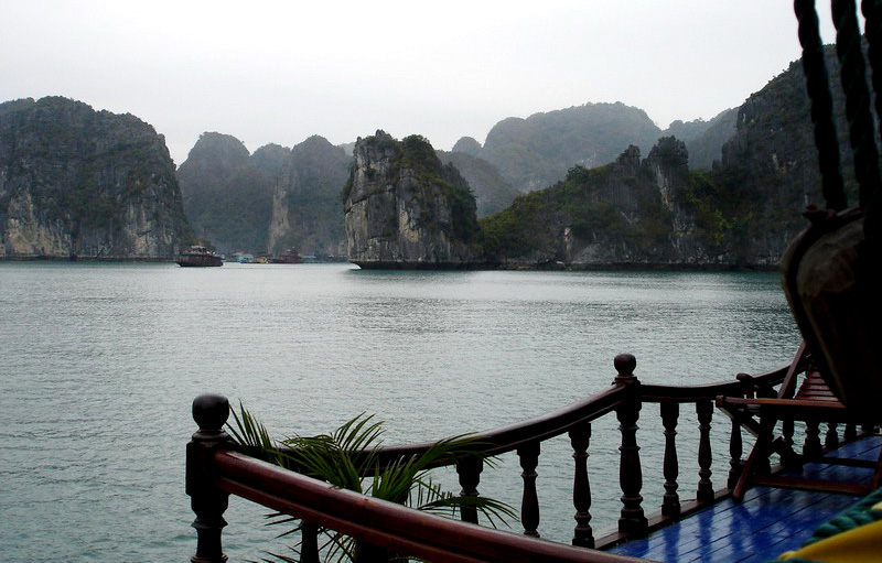 04VN-Baie d'halong, plus beau en photo qu'en vrai.
