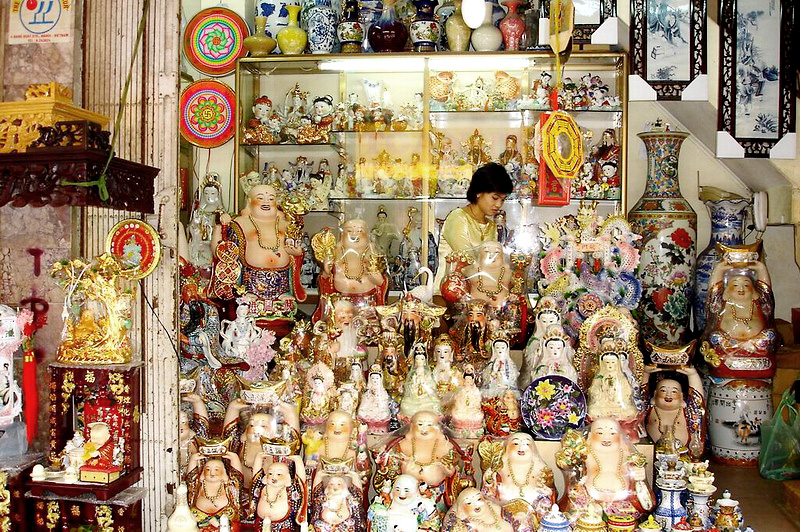 04VN-Marchandes de statues
