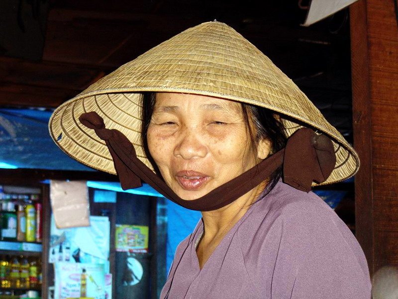 04VN-Paysanne