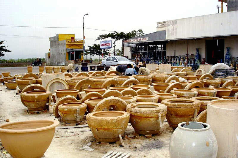 04VN-Poterie, pres de la baie d'halong