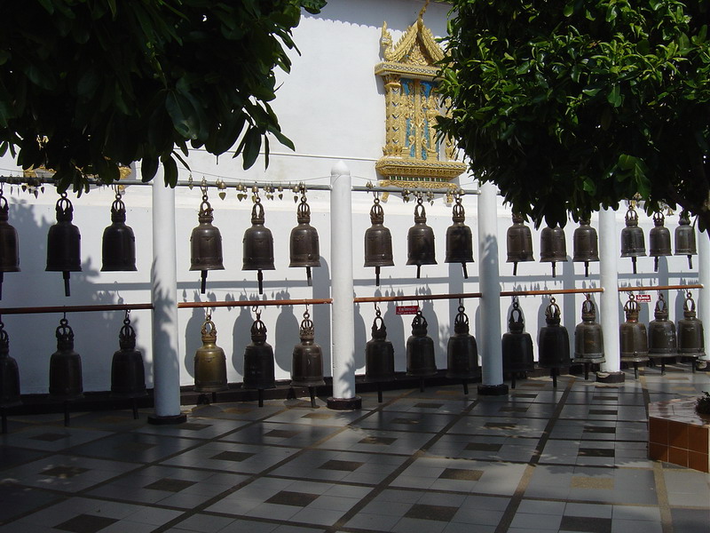 06-TH-Les cloches du Doi Suthep, chiang Mai